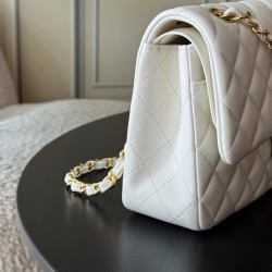 780 upgraded version of the full name Classic Fla0 sheepskin size 15525565cm leather original Haas lining imported lambskin hardware 24K plating all steel hardware classic CF is to have people fall in love with at first sight charm wherever you go is the 