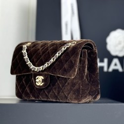5801112116118Chanel cf tweed series This is a bag that can be called beautiful by all the friends around the gorgeous but not vulgar Look carefully at each yarn is knitted with heart and soul Really hope to get your sincere favorite Size Model No. Large 1