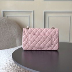 730 upgraded version of the full name Classic Fla0 lambskin size 236514cm leather original Haas lining imported lambskin hardware 24K plating all-steel hardware classic CF255 is to have people fall in love with the charm of the first sight to go wherever 