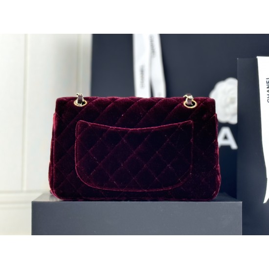5801112116118Chanel cf tweed series This is a bag that can be called beautiful by all the friends around the gorgeous but not vulgar Look carefully at each yarn is knitted with heart and soul Really hope to get your sincere favorite Size Model No. Large 1
