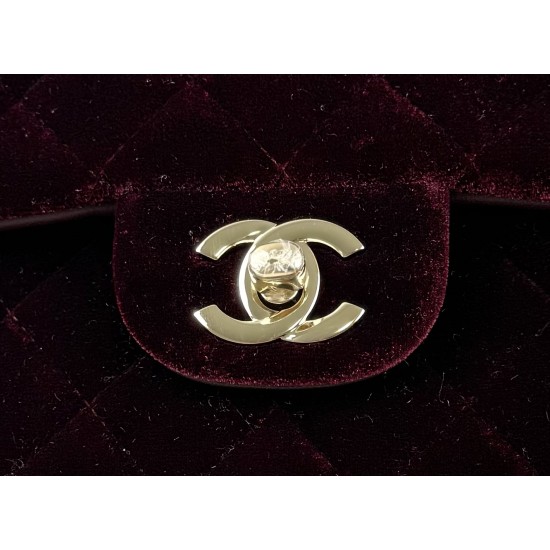 5801112116118Chanel cf tweed series This is a bag that can be called beautiful by all the friends around the gorgeous but not vulgar Look carefully at each yarn is knitted with heart and soul Really hope to get your sincere favorite Size Model No. Large 1