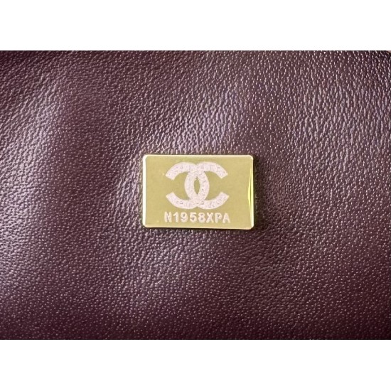 5801112116118Chanel cf tweed series This is a bag that can be called beautiful by all the friends around the gorgeous but not vulgar Look carefully at each yarn is knitted with heart and soul Really hope to get your sincere favorite Size Model No. Large 1