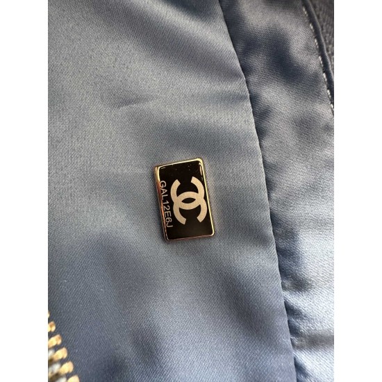 P680 brand Chanel model 5740 introduction original quality classic works of magnificence and temperament of the forefront of your unexpected noble leather species original imported denim lining with the original cloth hardware original hardware preparatio