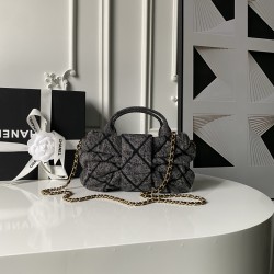 680 denim Chanel25K bow This season's explosive models fairy favorite AS5849 Fusion of classic diamond plaid pattern casual and sweet to make a whole bag is so sweet ah break the conventional form of the bag from the bow from accessories to become the pro