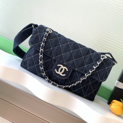 760 chanel airport bag well bo ran the same well bo ran the same chanel denim airport bag men and women children on the body sweet cool also suitable for boys this well bo have back really too handsome a fashionable essential on the body of the whole aura
