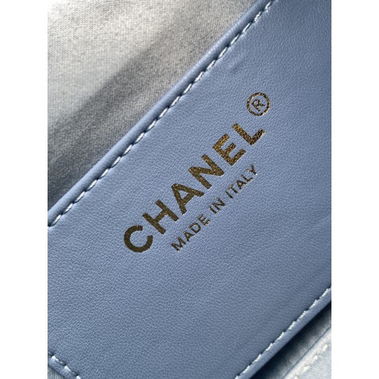 660 AS5631 CHANEL 25 Another model named after the year 25c Denim Hipster Bag Chanel hobo Underarm Bag Hippie Underarm Bag Small Vintage Gold Coin Button Drawstring Bucket Bag Lingerie Vintage Black Gold Classic Chain Design Premium Feeling Essential for 