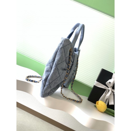 750 Chanel 25K bow comes denim this season is the bow element deep poke my teenage heart clothes look so much better price is also much better than the handmade shop bag the hottest two denim flap chain bag similar to the airport bag is very light and fas