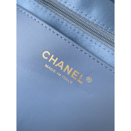 750 Chanel 25K bow comes denim this season is the bow element deep poke my teenage heart clothes look so much better price is also much better than the handmade shop bag the hottest two denim flap chain bag similar to the airport bag is very light and fas