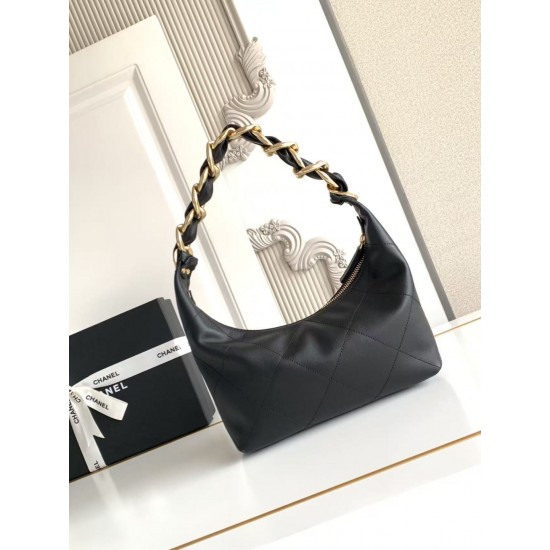 710 AS5837 new underarm bag small fire to the models all kinds of purchase post at present around the cabinet can not buy the hotness is very high premium rate ultra-high models old channel things original leather and special hardware a total of ten or so