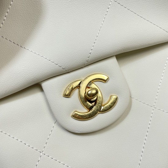 980 25k underarm bag hippie hobo bag is too cool 25k hippie hobo bag classic large diamond lattice big thick chain point 8 heavy gold chain is very sense of points the surface of the old effect is very Vintage sense of antique body soft capacity is very l