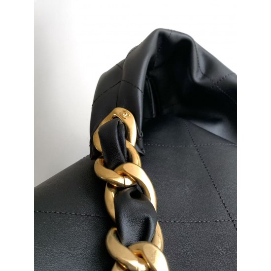 880 AS5839 new underarm bag small fire to the models all kinds of purchase post at present around the cabinet can not buy the hotness is very high premium rate ultra-high models old channel things original leather and special hardware a total of ten or so