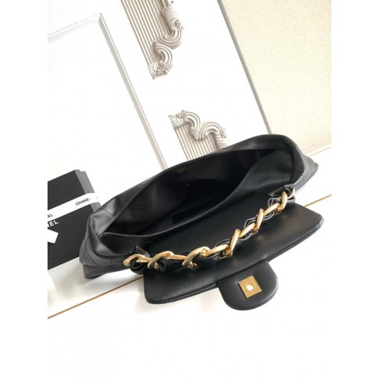 880 AS5839 new underarm bag small fire to the models all kinds of purchase post at present around the cabinet can not buy the hotness is very high premium rate ultra-high models old channel things original leather and special hardware a total of ten or so