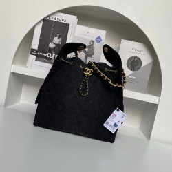 860 Chane125C show models HOBO BAG hippie bag AS5311 unique design style denim with gold metal super absolutely good with the upper body feel much better than the picture capacity is very touching left and right sides and double C logo elegant retro Paris