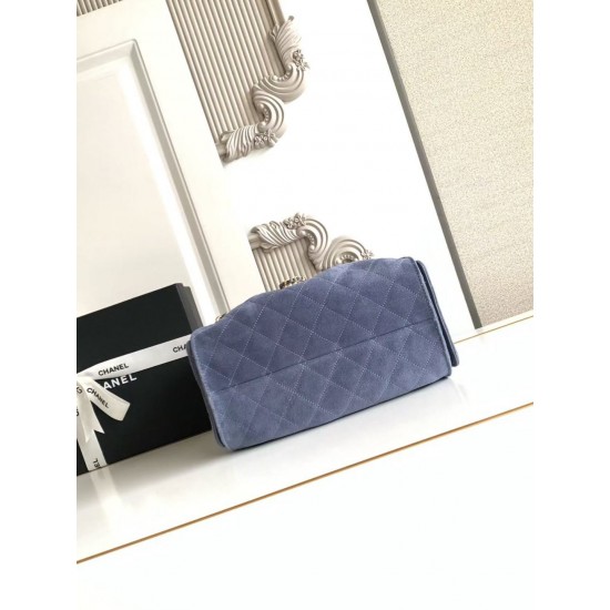 700 AS5293CHANEL 25 Another model named after the year 25c Suede Hipster Bag Chanel hobo Underarm Bag Hippie Underarm Bag Small Vintage Gold Coin Button Drawstring Bucket Bag Lingerie Pattern Vintage Black and Gold Classic Chain Design Premium Feeling Ess