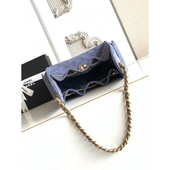 700 AS5293CHANEL 25 Another model named after the year 25c Suede Hipster Bag Chanel hobo Underarm Bag Hippie Underarm Bag Small Vintage Gold Coin Button Drawstring Bucket Bag Lingerie Pattern Vintage Black and Gold Classic Chain Design Premium Feeling Ess