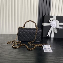 680 Chanel25B Double C logo handle AP4798 Exquisite handle design is more fashionable Grain cowhide leather with metal vintage hardware texture wear-resistant and durable Classic design and style versatile and practical Really exquisite Oh high color valu