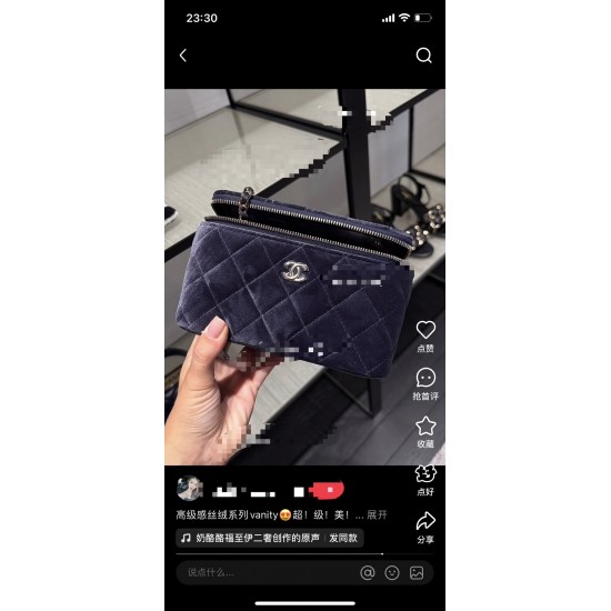 680 black dark date red burgundy brown purple orchid pink 7 colors to choose from silk diamonds gold beads buckle OHANEL 25B explosive box bag subtle chic chain small cosmetic case can be put down the capacity of the phone is very touching very practical 