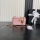 710 Chane125B new cosmetic bag Ap3940 small small really exquisite Oh high value logo double C adjustable buckle is a bright spot more and more love this cosmetic bag with hand carry are very beautiful ah with any clothes can make you absolutely beautiful
