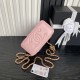 710 Chane125B new cosmetic bag Ap3940 small small really exquisite Oh high value logo double C adjustable buckle is a bright spot more and more love this cosmetic bag with hand carry are very beautiful ah with any clothes can make you absolutely beautiful