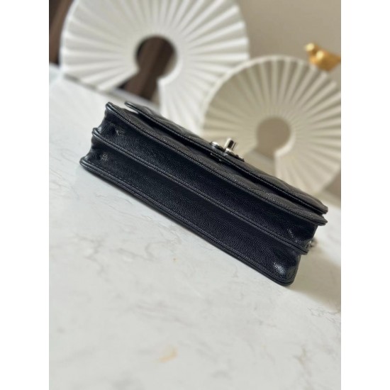 650 organ bag ohanel25p black silver handle at a glance fell in love with the paragraph handle and logo are drip design bling bling too beautiful sense of high class black system ensemble super love handsome cool beauty each one is the interpretation of s