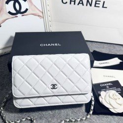 420 top original single 2020 spring and summer new version WOC33814 Fortune bag into the original sheepskin classic diamond lattice and leather through the classic design of the metal chain appearance and the same as the classic Woc before the difference 