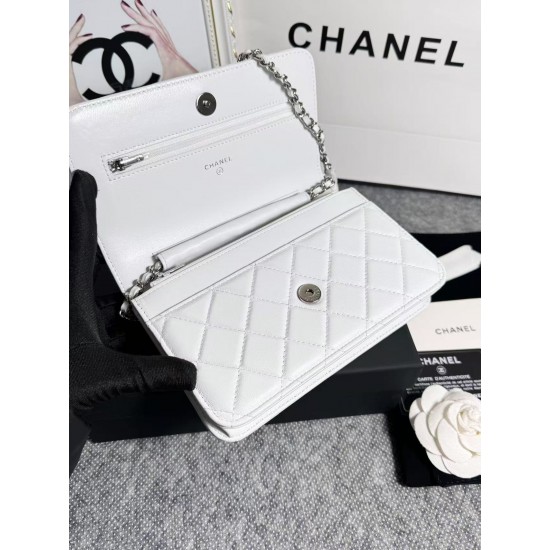 420 top original single 2020 spring and summer new version WOC33814 Fortune bag into the original sheepskin classic diamond lattice and leather through the classic design of the metal chain appearance and the same as the classic Woc before the difference 