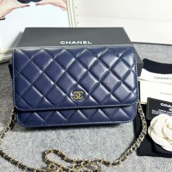 420 top original single 2020 spring and summer new version WOC33814 wealth bag imported original sheepskin classic diamond lattice and leather through the metal chain of the classic design appearance and the same as the previous classic Woc difference is 