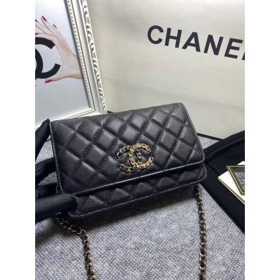 450 large explosive Chane AP1794 2020 new imported cowhide leather fine ball pattern woc too love at a glance on the logo than the classic model of the larger half wear leather half wear gold chain very delicate capacity do not worry about the capacity to