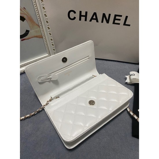 450 large explosive Chane AP1794 2020 new sheepskin woc too love at a glance on the logo than the classic model of the larger half wear leather half wear gold chain very exquisite capacity do not have to worry about the size of the fit all fit size 19cm