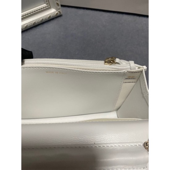 450 large explosive Chane AP1794 2020 new sheepskin woc too love at a glance on the logo than the classic model of the larger half wear leather half wear gold chain very exquisite capacity do not have to worry about the size of the fit all fit size 19cm