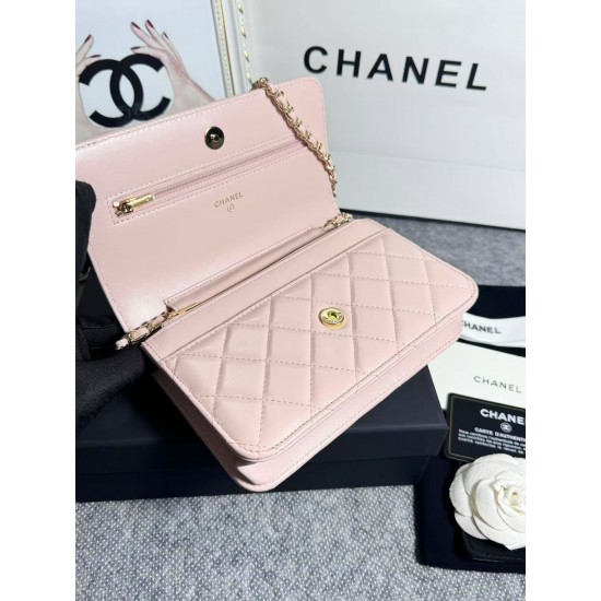 420 top original single 2020 spring and summer new version WOC33814 wealth bag imported original sheepskin classic diamond lattice and leather through the metal chain of the classic design appearance and the same as the previous classic Woc difference is 