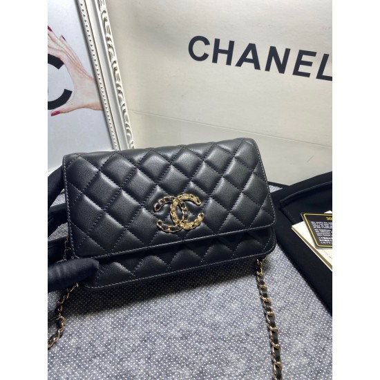 450 large explosive Chane AP1794 2020 new sheepskin woc too love at a glance on the logo than the classic model of the larger half wear leather half wear gold chain very exquisite capacity do not have to worry about the size of the fit all fit size 19cm