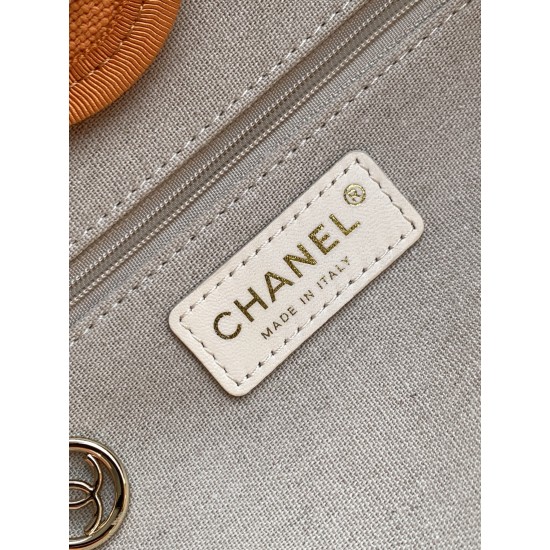 660 beach bag shopping bag by material cotton made of calfskin and metal collocation in the era of small waste bag to kill off the big bag said fashion is a circle turn a circle and come back, however, chanel and give it more texture and fashion sense of 