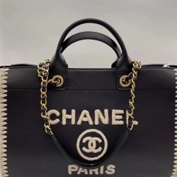 1200 Chanel coco beach bag black cow weave beach bag 34cm classic stunning