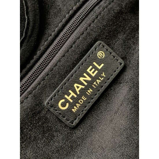 1100 25New Chane Beach Bag Shopper Are you excited Chanel TOTE BAG must have because it's high class because it's unique because it's durable and irrefutable versatile Model No. A66941 Size 38