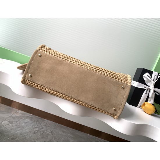 1100 25New Chane Beach Bag Shopper Are you excited Chanel TOTE BAG must have because it's high class because it's unique because it's durable and irrefutable versatile Model No. A66941 Size 38