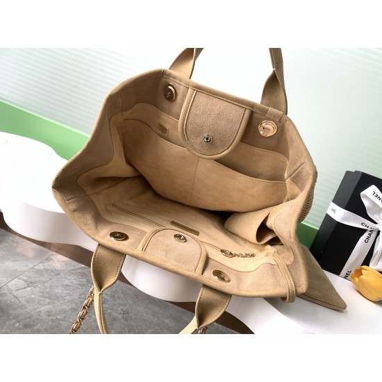 1100 25New Chane Beach Bag Shopper Are you excited Chanel TOTE BAG must have because it's high class because it's unique because it's durable and irrefutable versatile Model No. A66941 Size 38