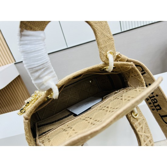 Lot of 450 original single embroidery Lady five frame spot embroidery toffee Tote limited series Puglia idyllic theme of high-grade hardware craft sense of full display of early spring fluttering style full of poetry and the new spring breathsize24cm Mode