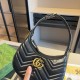 130 cowhide series GUCCI Marmont new wave half-moon armpit bag with chain can be carried on the shoulder original cowhide major celebrities sought after explosive models using the best hardware accessories classic logo top workmanship is comparable to the