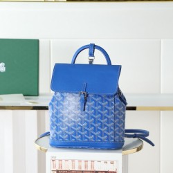 Premium Quality Original P580 Goyard Aln Mini Shoulder BagButtoned version with original gift boxUpgraded manualRibbonThe Aln Mini Shoulder Bag is a condensed version of the Aln Medium with an emphasis on mold and versatilityWith a set of clever hooks and