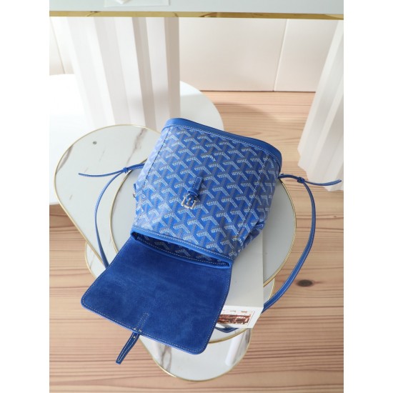 Premium Quality Original P580 Goyard Aln Mini Shoulder BagButtoned version with original gift boxUpgraded manualRibbonThe Aln Mini Shoulder Bag is a condensed version of the Aln Medium with an emphasis on mold and versatilityWith a set of clever hooks and