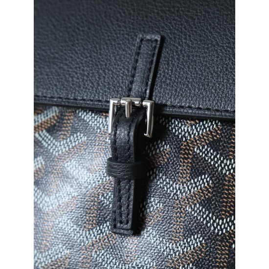 Premium Quality Original P580 Goyard Aln Mini Shoulder BagButtoned version with original gift boxUpgraded manualRibbonThe Aln Mini Shoulder Bag is a condensed version of the Aln with an emphasis on mold and versatilityWith a set of clever hooks and two re