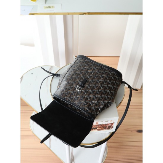 Premium Quality Original P580 Goyard Aln Mini Shoulder BagButtoned version with original gift boxUpgraded manualRibbonThe Aln Mini Shoulder Bag is a condensed version of the Aln with an emphasis on mold and versatilityWith a set of clever hooks and two re