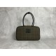 p8005BB117 Plaid green MiuMiu new birdcage briefcase a complete blend of fashion and classic the next big hit is it wool fabric with calfskin leather texture is soft and durable than the all-leather model is lighter and more versatile color both appearanc