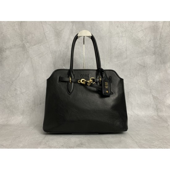 p9805BG291 black handbag this Aventure I want to praise the explosion it is absolutely briefcase in the value of the ceiling this is how difficult to buy needless to say the absolute king of out of stock cool lazy sense of fashionable and fashionable ther