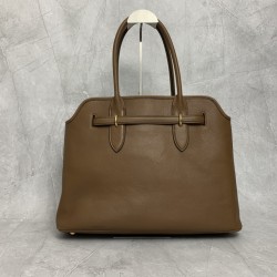 p9805BG291 caramel handbag this Aventure I want to praise it is definitely the value of the briefcase in the ceiling how difficult to buy this needless to say the absolute king of out of stock cool lazy sense of fashionable and fashionable there is a drop