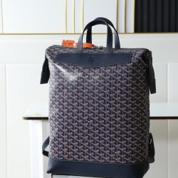 Premium quality Original P750Cisalpin shoulder bag is a reissue of the iconic Alpin backpack Designed for the urban explorer, this bag features a structured zipper closure system that ensures a spacious opening for accessing personal items Hand-held for e