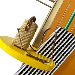 P550 special quality original leather 2024 LE37 woven bucket bag raffia and vegetable tanned leather splicing really good Hawaiian style ultimate sense of relaxation LOGO five gold hook buckle with raffia weaving enough to decorate the summer French lazy 