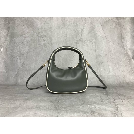 P7005BC125 stone cement gray with white MiuMi new MiuWander handbags new bold color scheme using the top imported calfskin leather vintage frosted hardware using the round lonely curve retains the playful sense of expression of sports elegance style and c