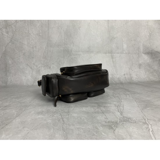 P8805BC146 retro M this year's most special style biker bag using top imported lambskin leather soft cotton satin lining multi-pocket design blurring the boundaries of functionality and decorative personality distinctive can manage a variety of styles can